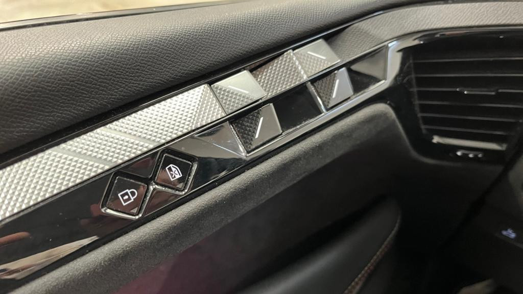 DS DS4  E-Tense 225 Performance Line + Toit ouvrant - Vision 360 - ACC