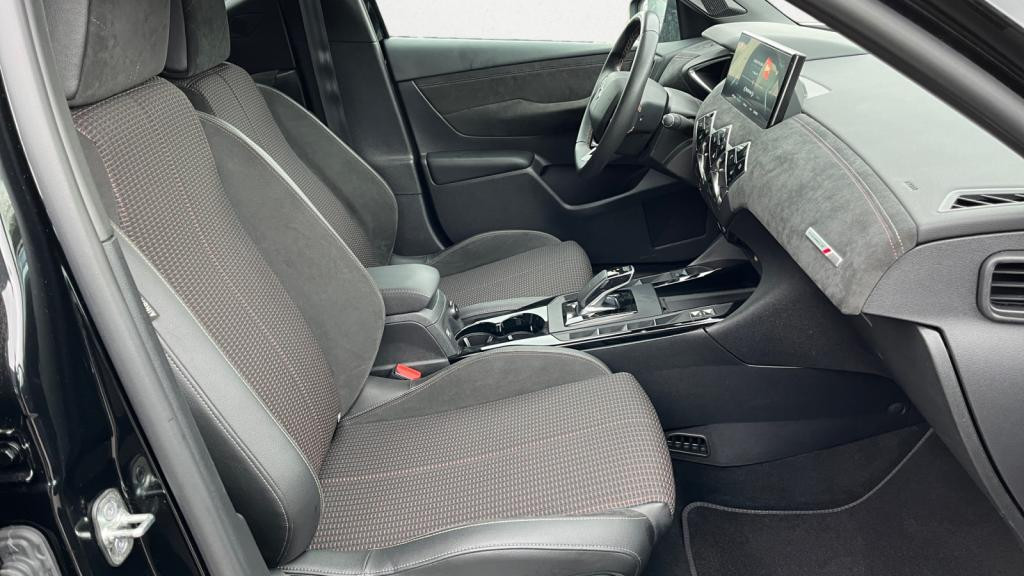 DS DS 3 CROSSBACK E-Tense - 136  Performance Line + 