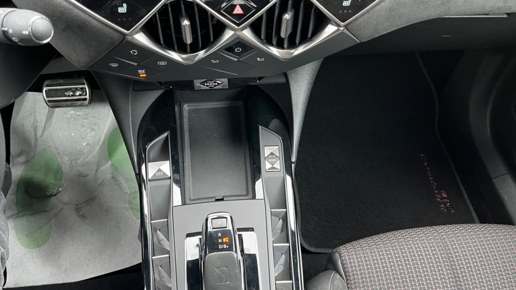 DS DS 3 CROSSBACK E-Tense - 136  Performance Line + 