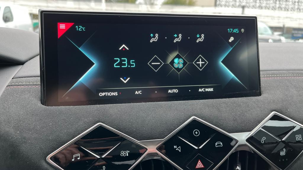 DS DS 3 CROSSBACK E-Tense - 136  Performance Line + 