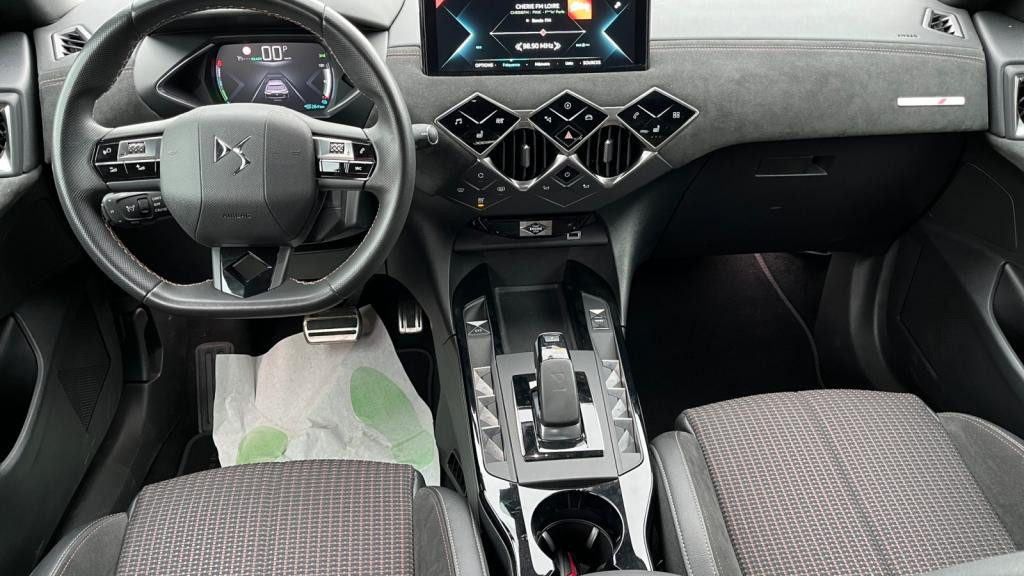 DS DS 3 CROSSBACK E-Tense - 136  Performance Line + 