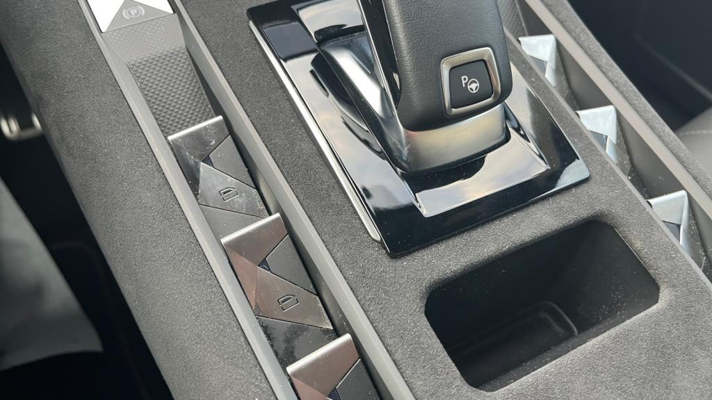 DS DS 7 CROSSBACK E-Tense - 225  Performance Line 