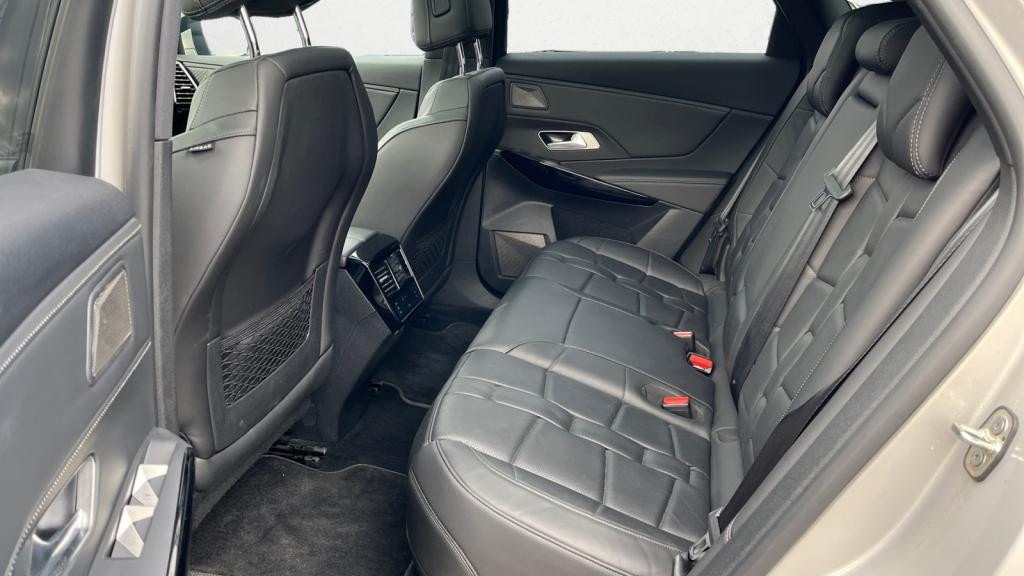 Nouvelle DS DS 7 CROSSBACK E-Tense 300 4x4 Opera - Pack Confort Opéra - Hifi FOCAL - Pack Night Vision