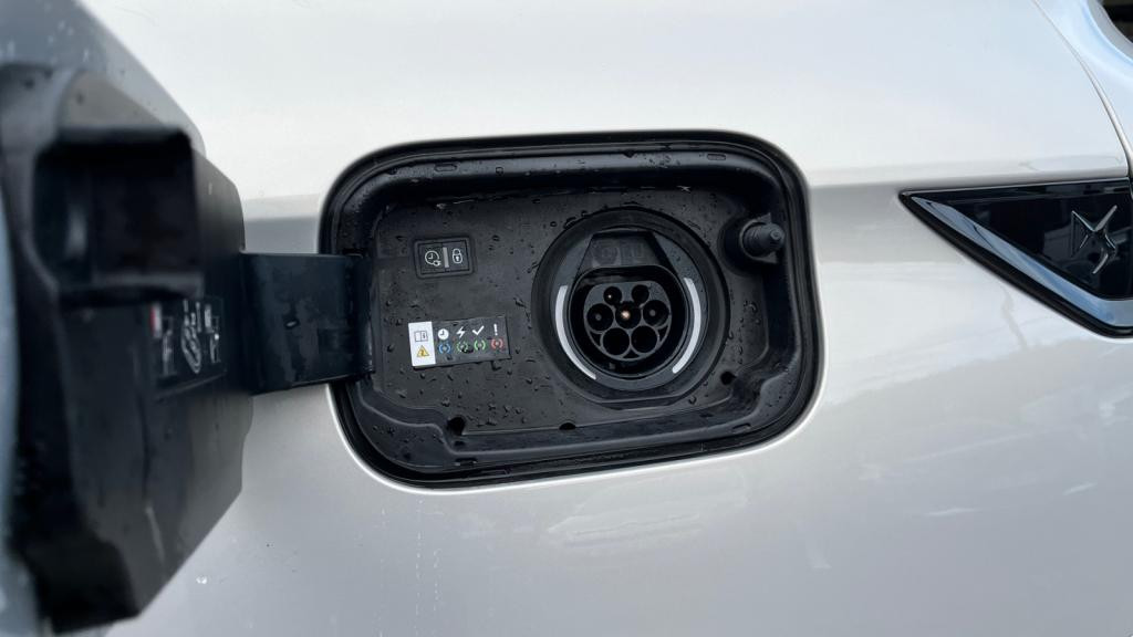 Nouvelle DS DS 7 CROSSBACK E-Tense 300 4x4 Opera - Pack Confort Opéra - Hifi FOCAL - Pack Night Vision