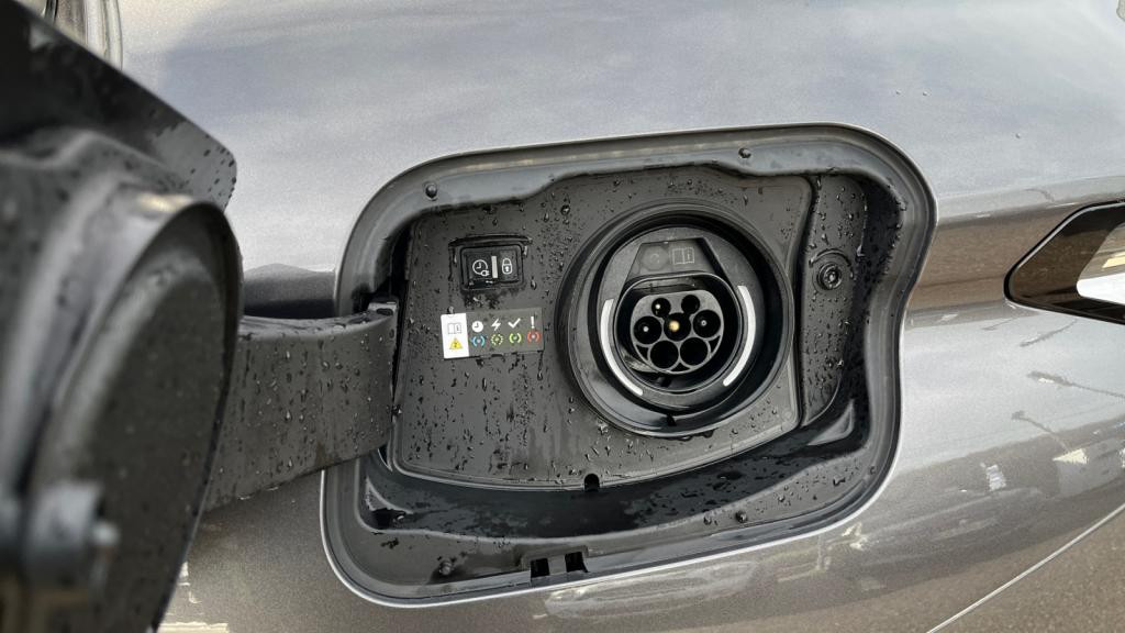 DS DS4  E-Tense 225 Performance Line - IRIS Navigation - DS Matrix LED Vision - Pack Style