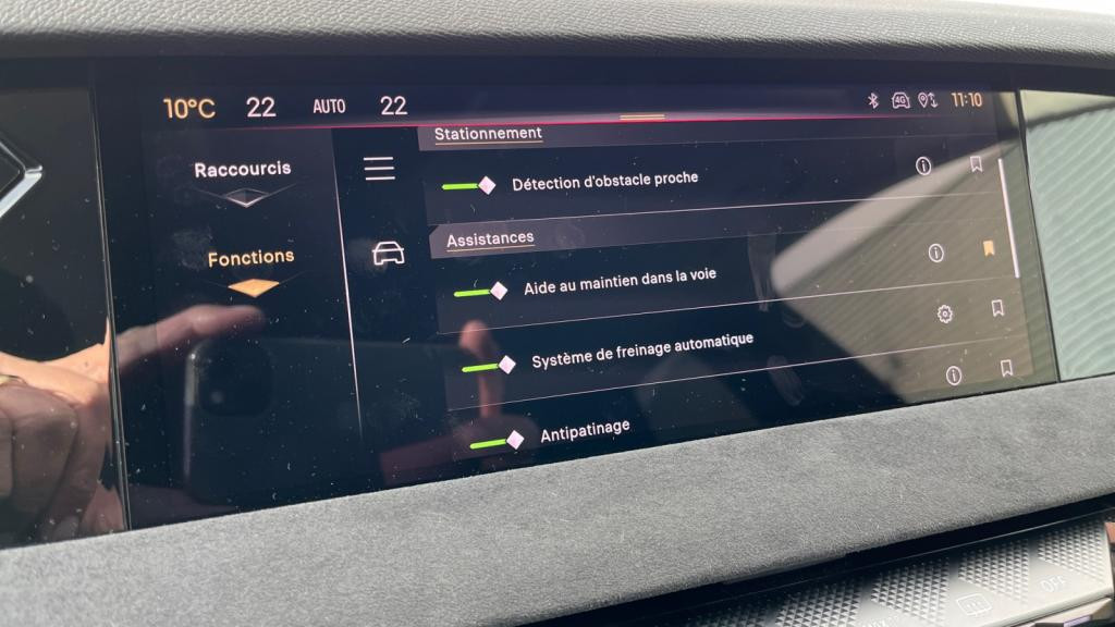 DS DS4  E-Tense 225 Performance Line - IRIS Navigation - DS Matrix LED Vision - Pack Style