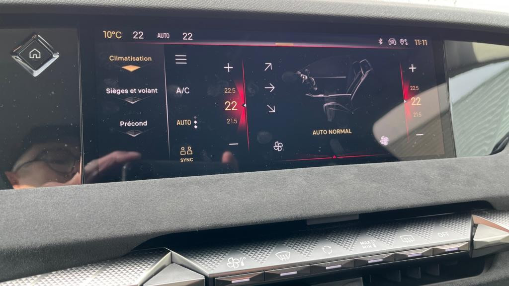 DS DS4  E-Tense 225 Performance Line - IRIS Navigation - DS Matrix LED Vision - Pack Style