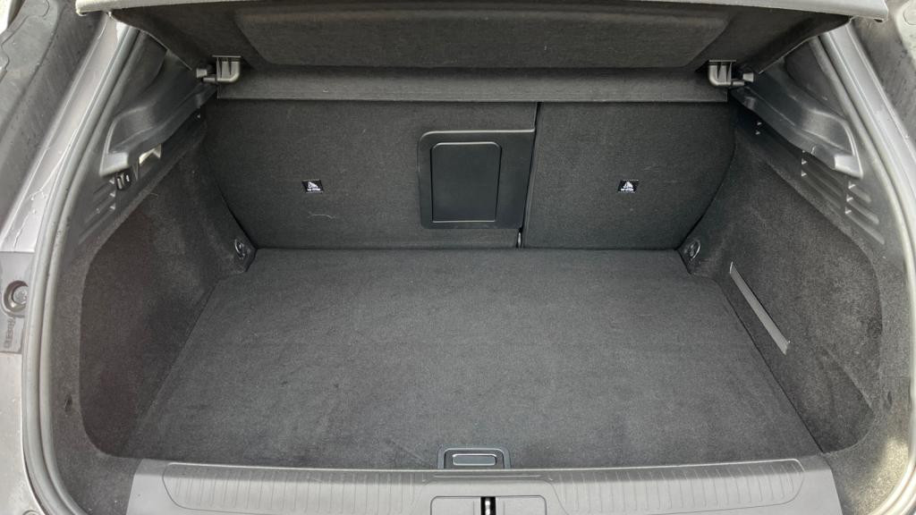 DS DS4  E-Tense 225 Performance Line - IRIS Navigation - DS Matrix LED Vision - Pack Style