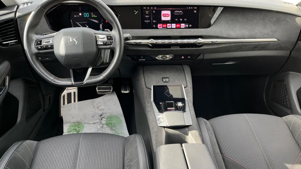 DS DS4  E-Tense 225 Performance Line - IRIS Navigation - DS Matrix LED Vision - Pack Style