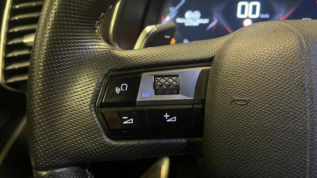 DS DS 7 CROSSBACK 1.5 BlueHDi - 130 - EAT8  Performance Line