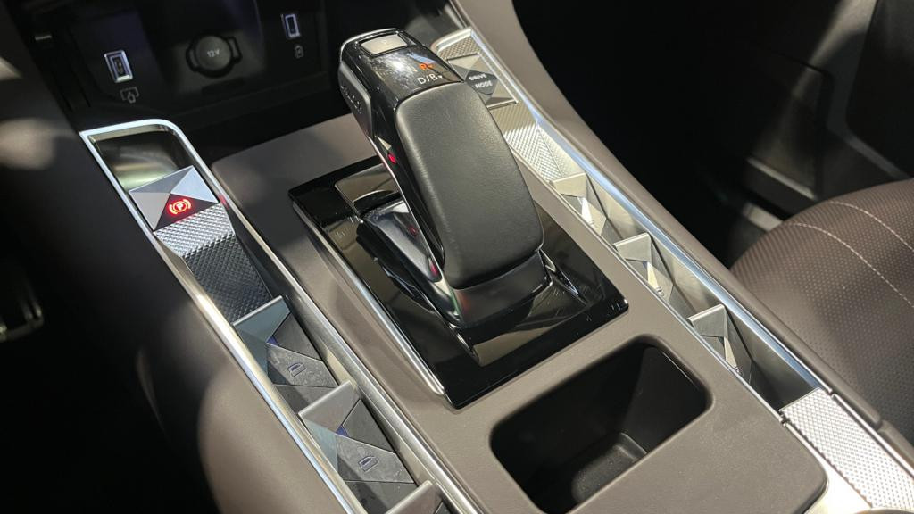 Nouvelle DS DS 7 CROSSBACK E-Tense - 360 - 4x4  Antoine de Saint Exupéry PHASE 2