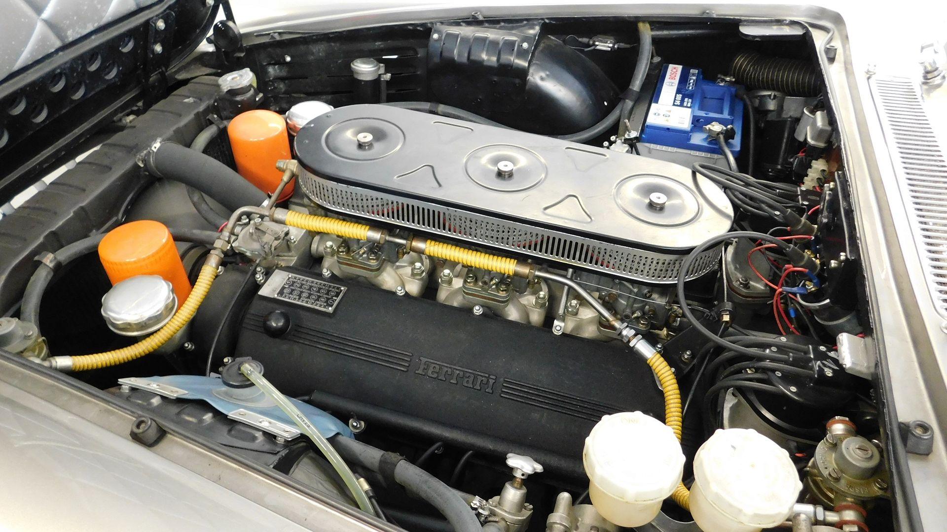 FERRARI 330GT 330 GT 2+2 4.0 V12 300 CV 