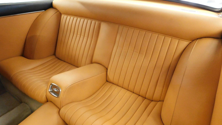 FERRARI 330GT 330 GT 2+2 4.0 V12 300 CV 