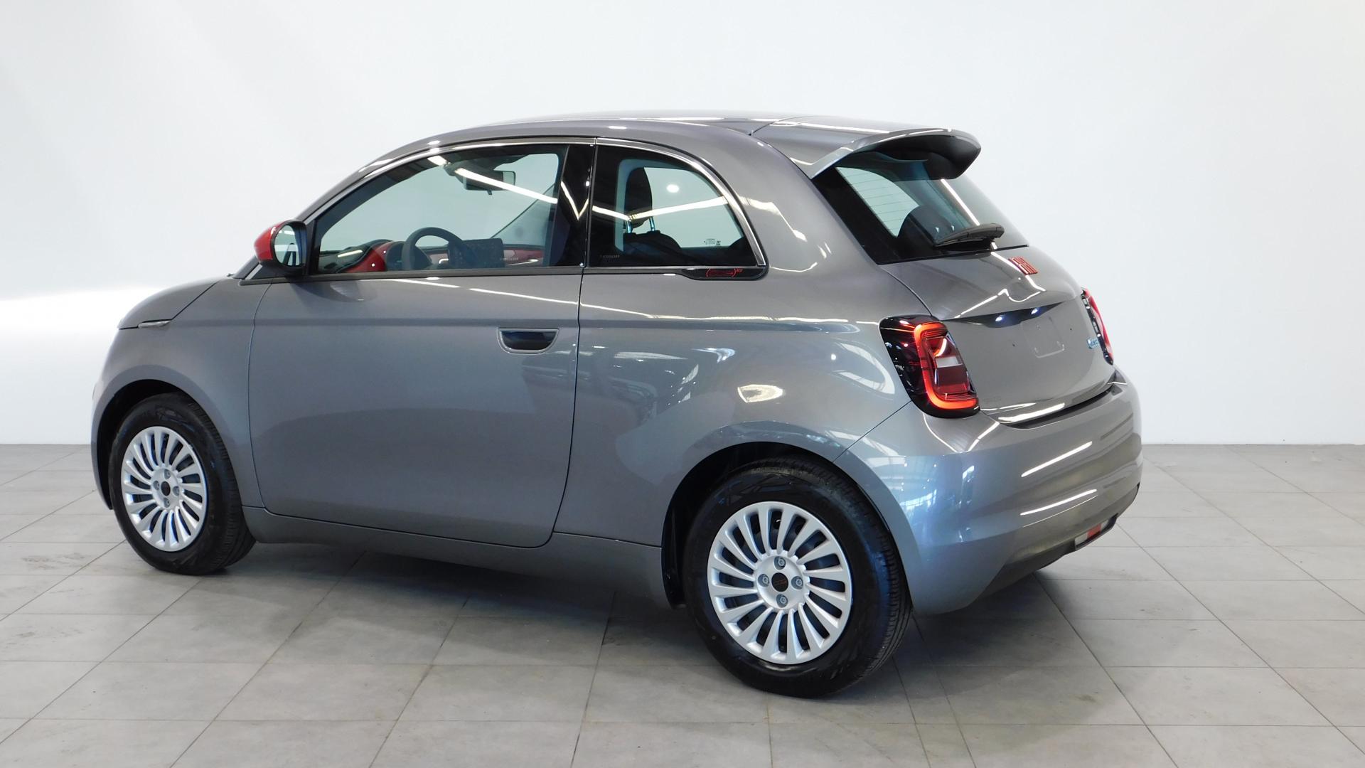 Nouvelle FIAT 500 E 23,8 KWh 2020 Red 