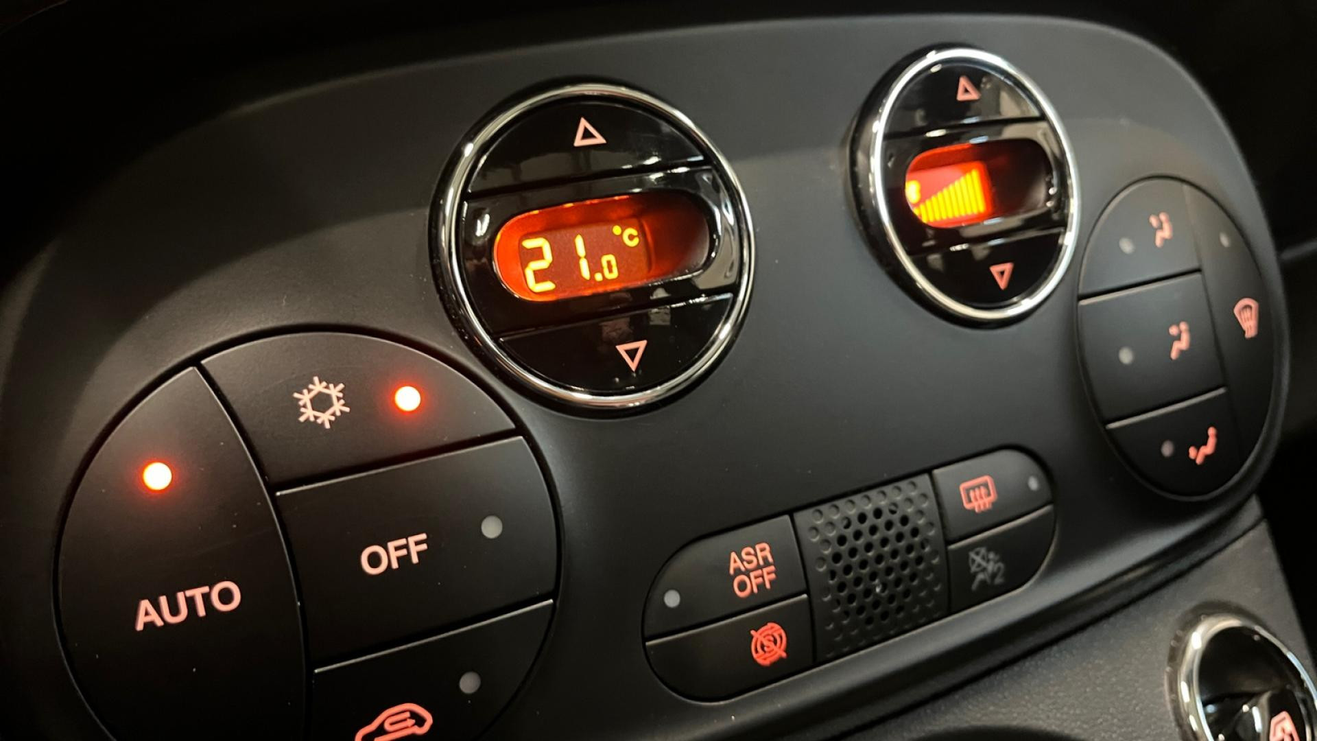 Nouvelle FIAT 500 1.0i BSG - 70 S&S Série 0  BERLINE Dolcevita PHASE 2