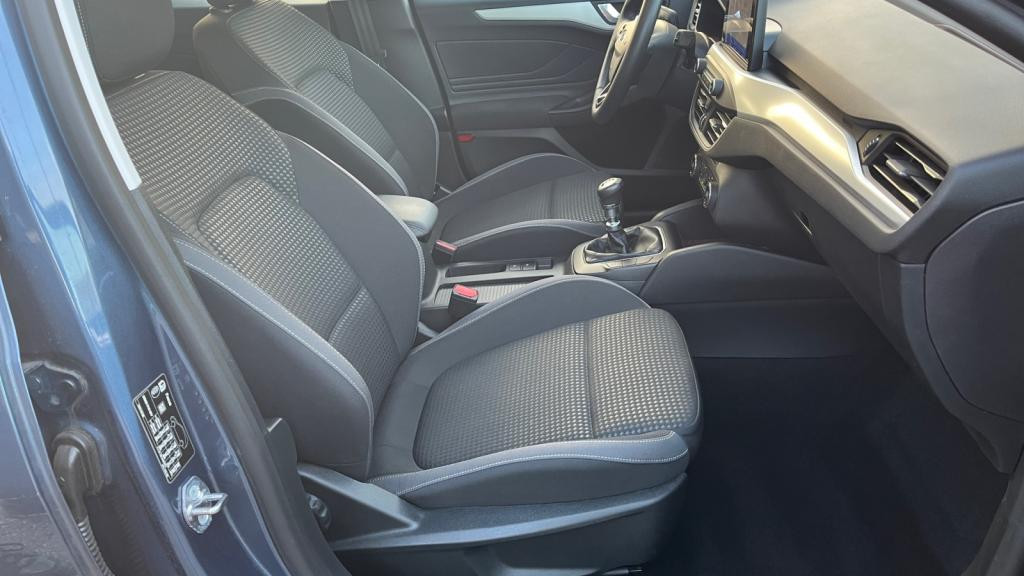 FORD FOCUS 1.0 EcoBoost - 100 S&S  IV BERLINE Trend Business