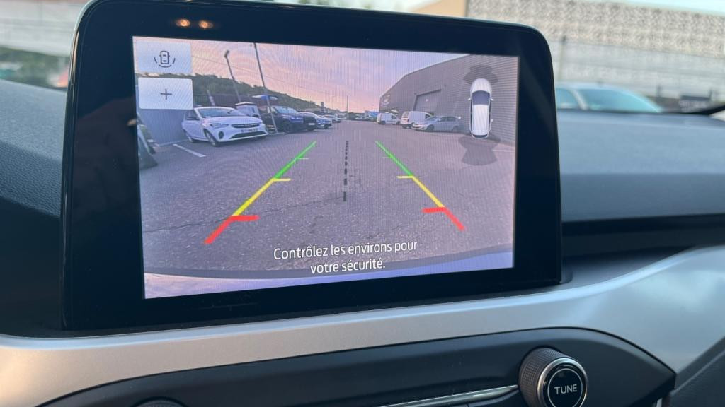 FORD FOCUS 1.0 EcoBoost - 100 S&S  IV BERLINE Trend Business