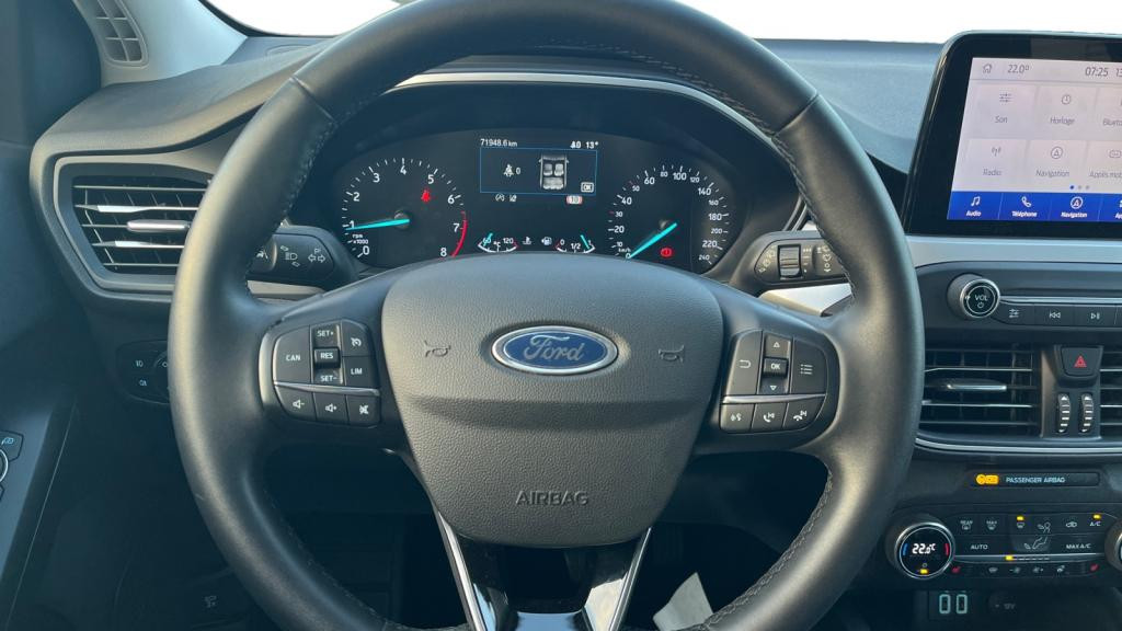 FORD FOCUS 1.0 EcoBoost - 100 S&S  IV BERLINE Trend Business