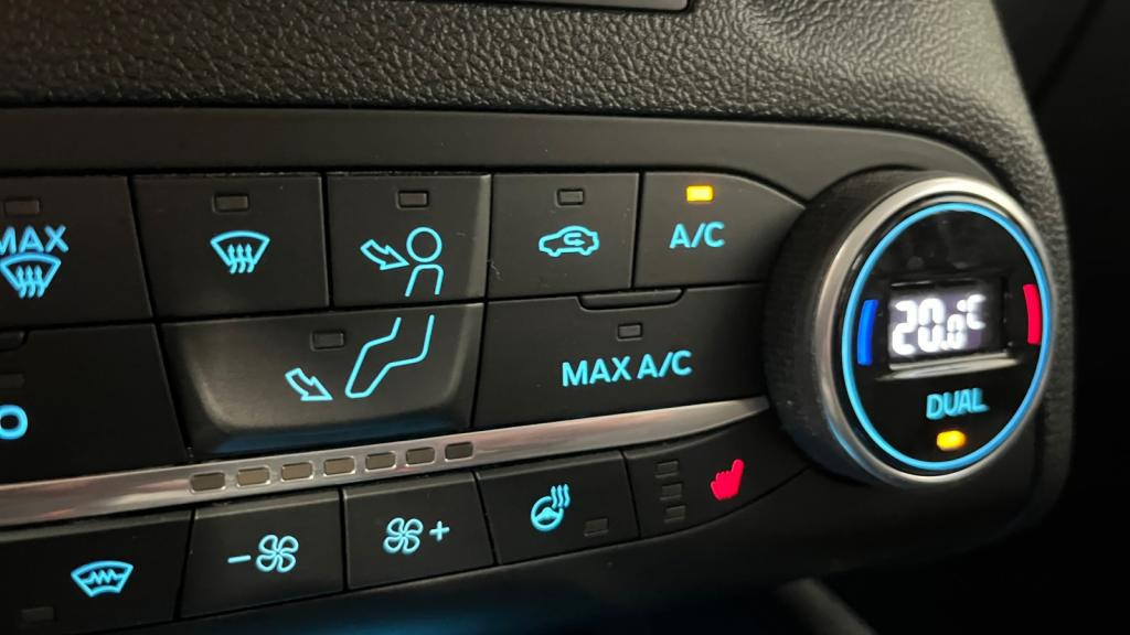 FORD FOCUS SW 1.5 EcoBlue - 120 - BVA S&S  IV Titanium X Business