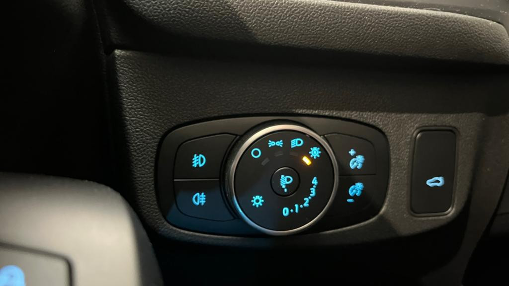 FORD FOCUS SW 1.5 EcoBlue - 120 - BVA S&S  IV Titanium X Business