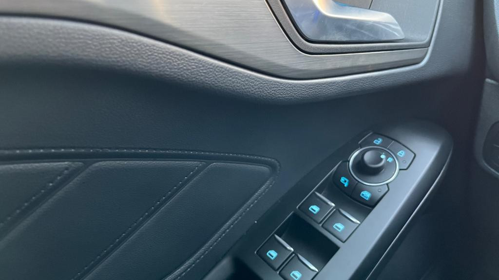 FORD FOCUS SW 1.5 EcoBlue - 120 - BVA S&S  IV SW Titanium X Business PHASE 2