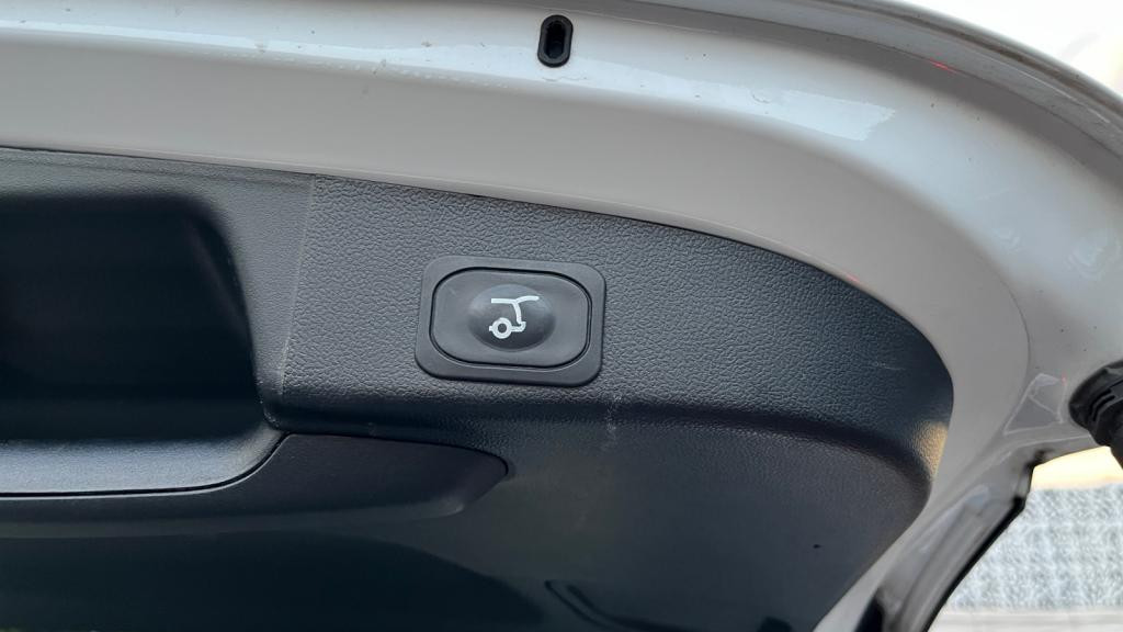 FORD FOCUS SW 1.5 EcoBlue - 120 - BVA S&S  IV SW Titanium X Business PHASE 2