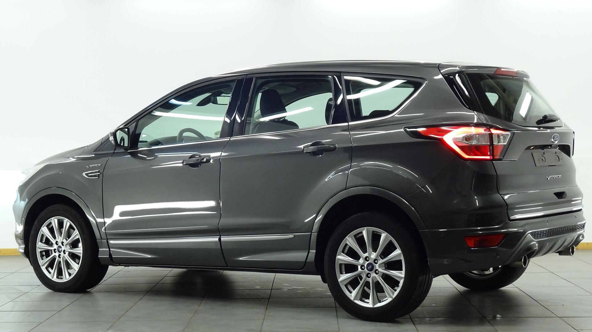 FORD KUGA 2.0 TDCI 150CH STOP&START VIGNALE 4X2