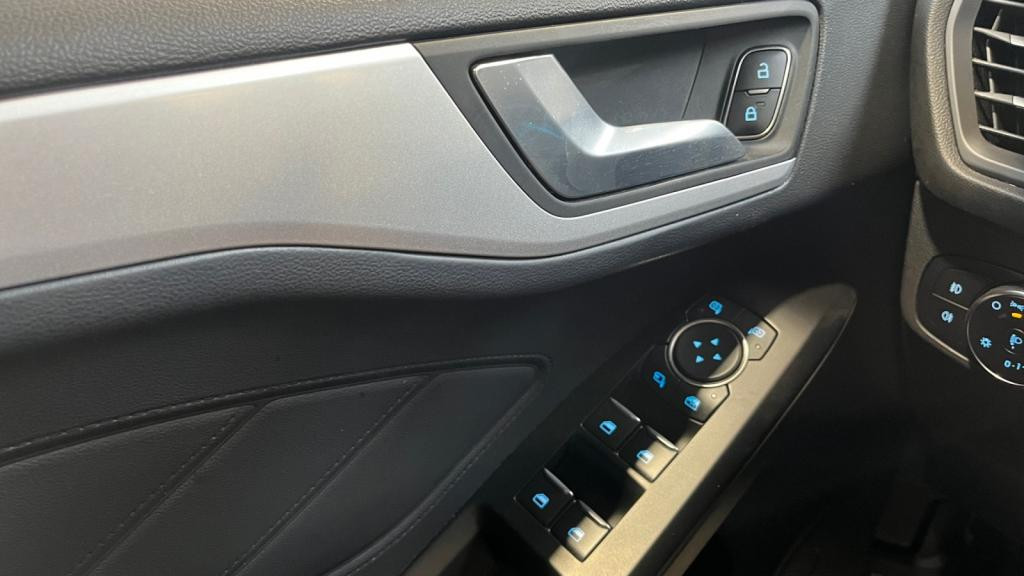 FORD FOCUS 1.0 EcoBoost mHEV - 125 S&S  IV  BERLINE Trend Business