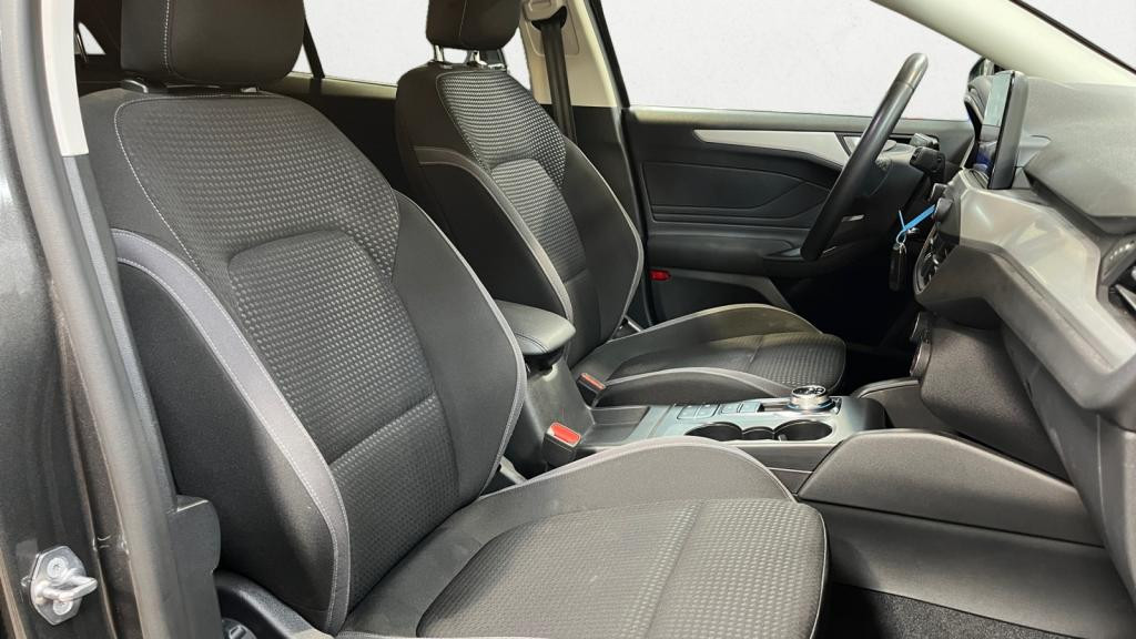 FORD FOCUS 1.0 EcoBoost - 125 - BVA IV BERLINE Trend Business