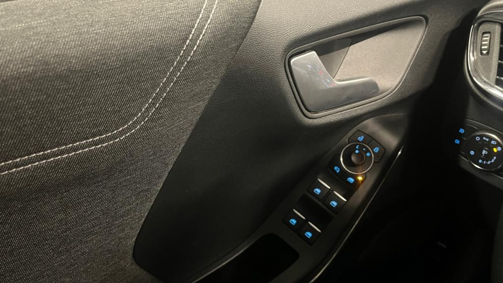 FORD PUMA 1.5 EcoBlue - 120 S&S  II Titanium 