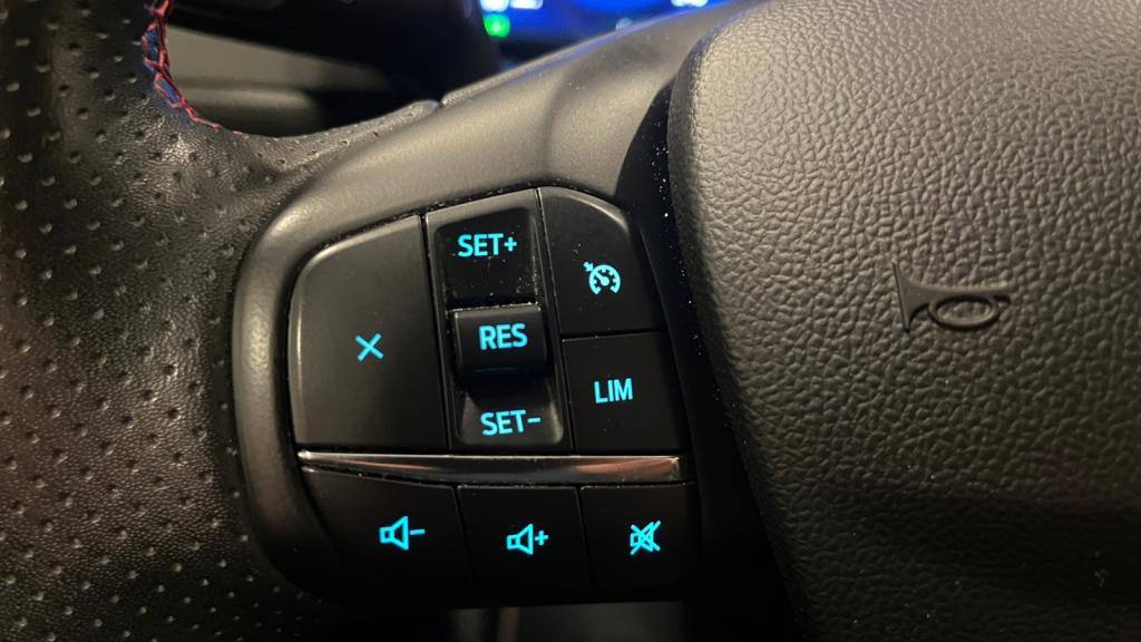 Nouvelle FORD KUGA Duratec 225 e-CVT PHEV ST-Line - Hayon Mains Libres - Pack Hiver