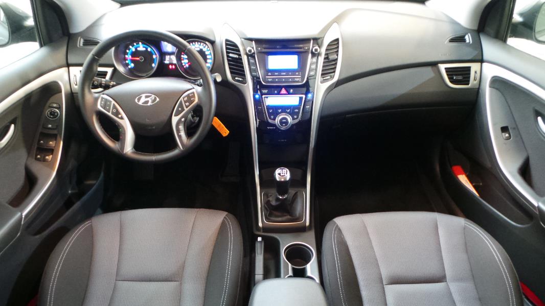 HYUNDAI I30 1.6 CRDI110 PACK INVENTIVE LIMITED BLUE DRIVE 5P