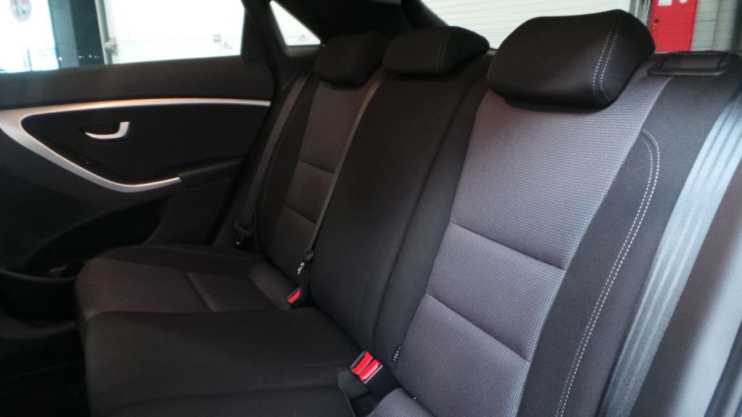 HYUNDAI I30 1.6 CRDI110 PACK INVENTIVE LIMITED BLUE DRIVE 5P