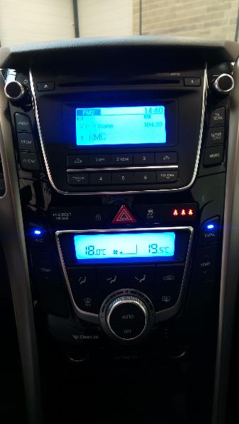 HYUNDAI I30 1.6 CRDI110 PACK INVENTIVE LIMITED BLUE DRIVE 5P