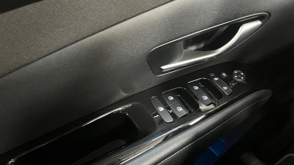 HYUNDAI TUCSON 1.6 CRDi Hybrid 48V - 136 - BV DCT-7 HTRAC S&S  Htrac Creative