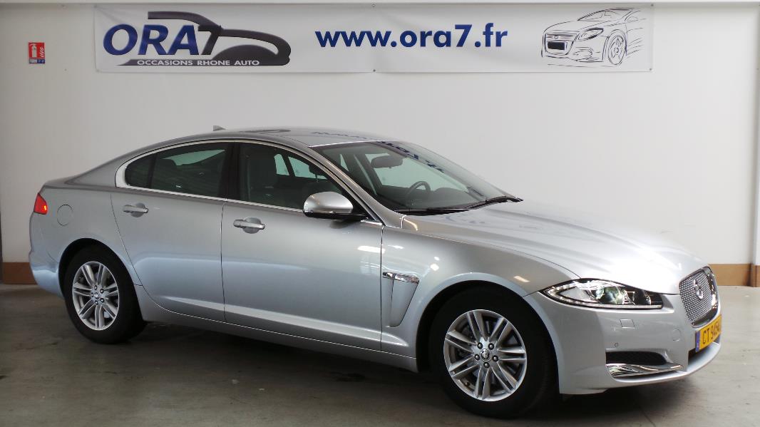 JAGUAR XF 2.2 D 200CH LUXE PREMIUM