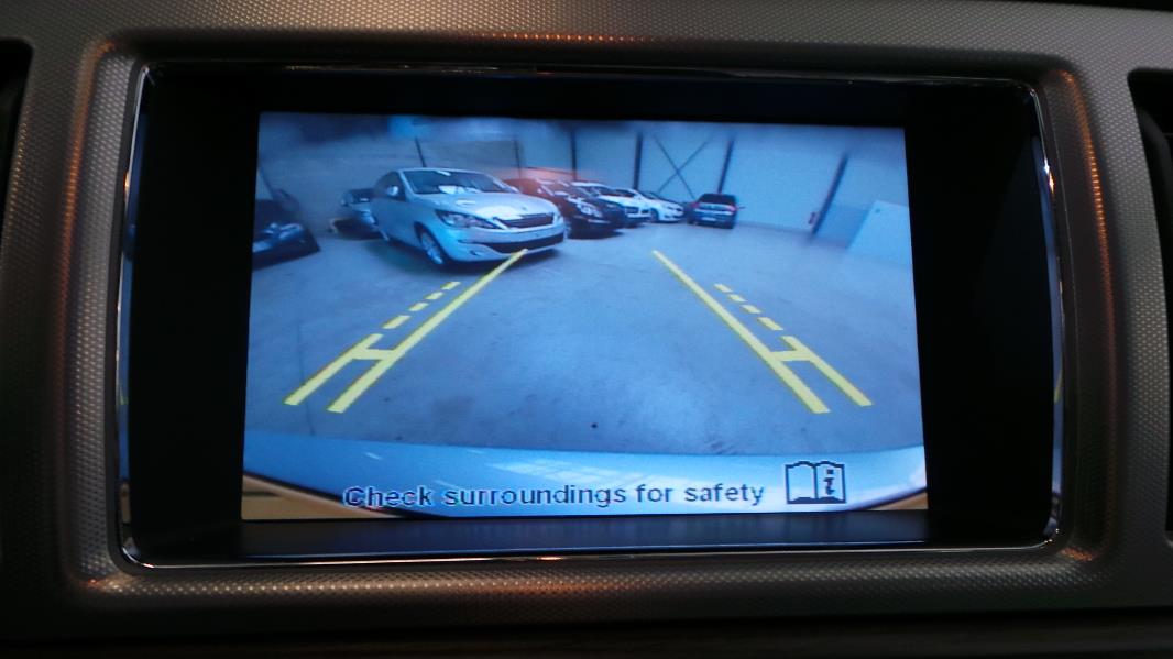 JAGUAR XF 2.2 D 200CH LUXE PREMIUM