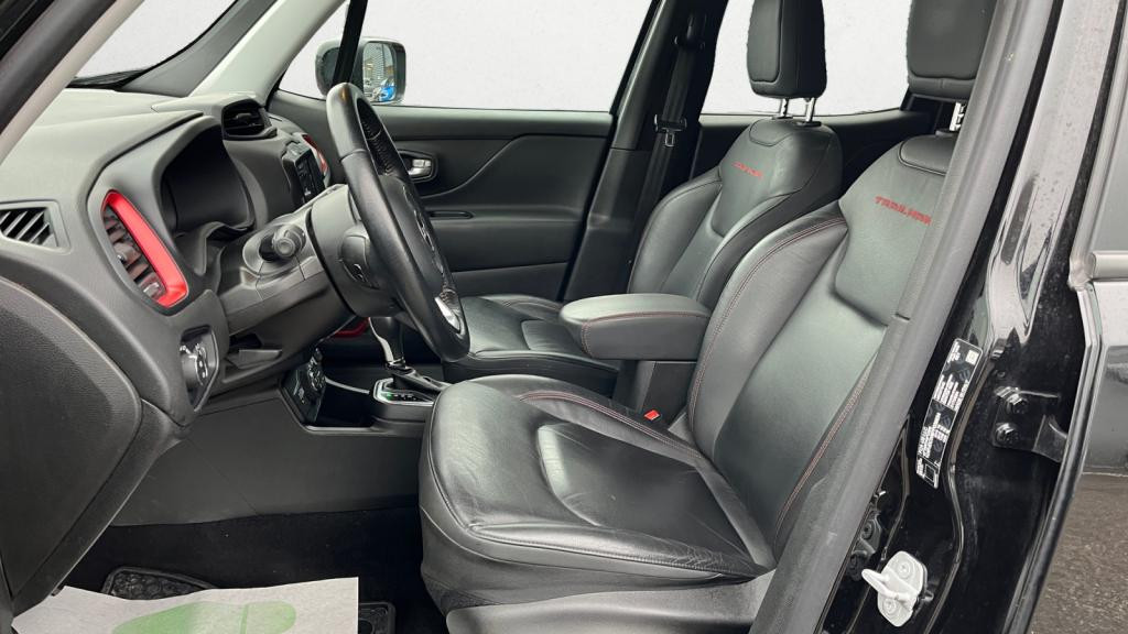 JEEP RENEGADE 1.3 Turbo T4 240 4xe eAWD  Trailhawk PHASE 2