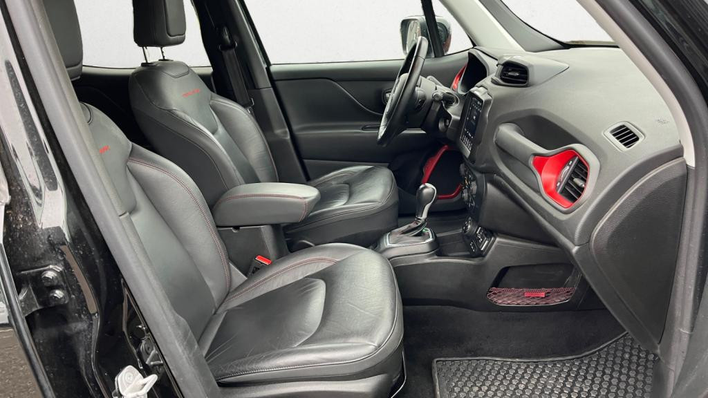 JEEP RENEGADE 1.3 Turbo T4 240 4xe eAWD  Trailhawk PHASE 2