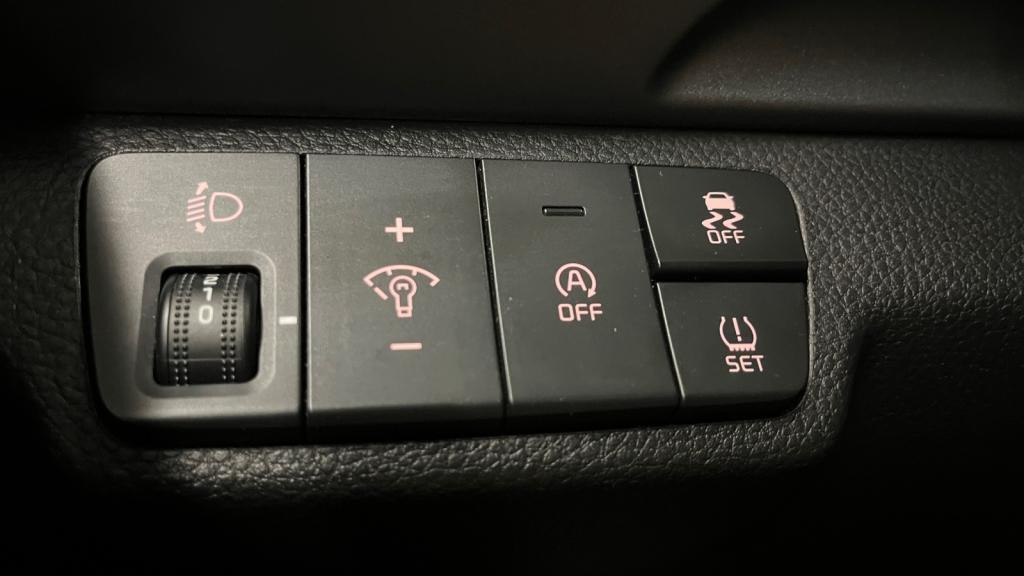 KIA STONIC 1.0 T-GDI MHEV - 120 - IBVM6  Active Business PHASE 2