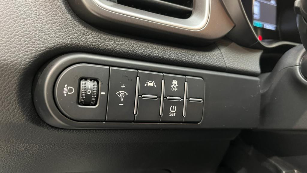 KIA XCeed 1.6 CRDi MHEV - 136 - X SUV Active