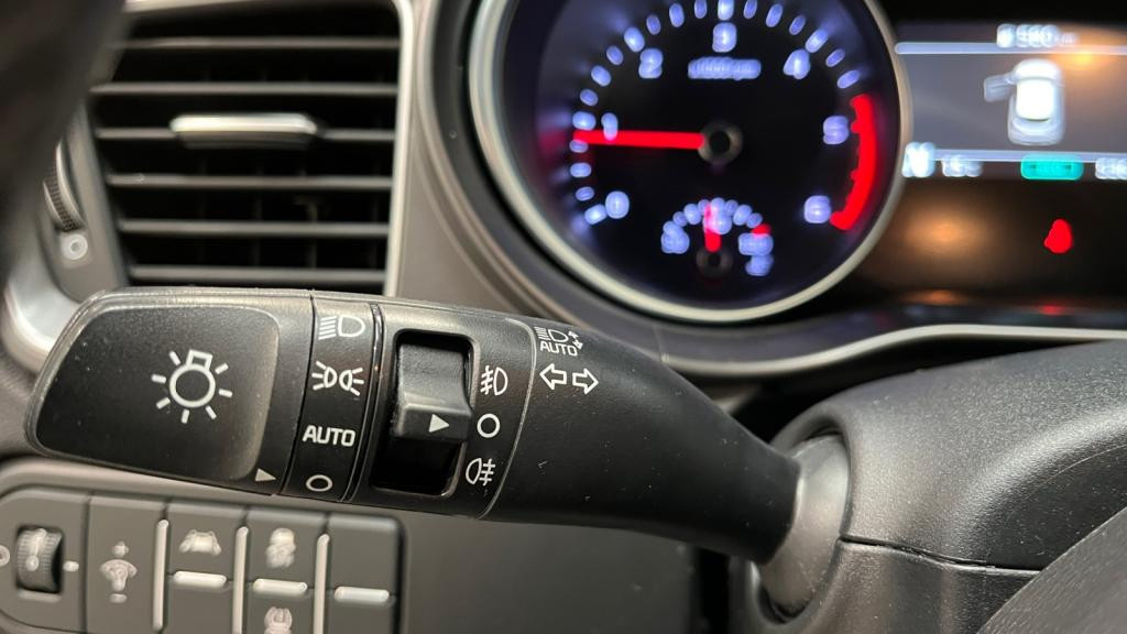 KIA XCeed 1.6 CRDi MHEV - 136 - X SUV Active