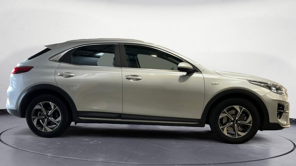 KIA XCeed 1.6 CRDi MHEV - 136 - X SUV Active