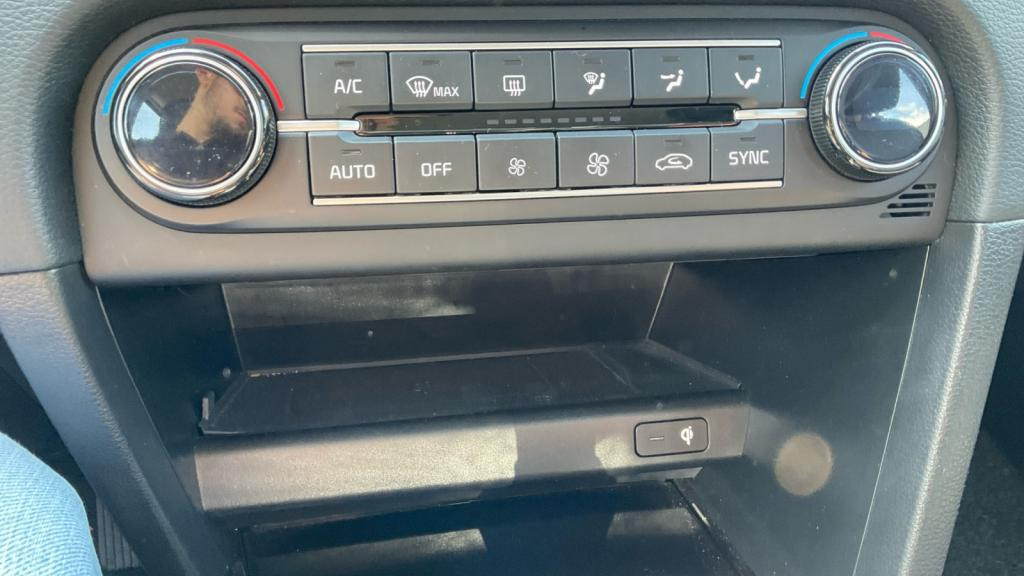 KIA CEE D 1.0 T-GDI - 120 - Stop&Go  III BERLINE Active Business PHASE 2