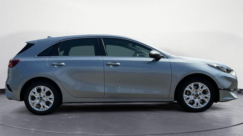 KIA CEE D 1.0 T-GDI - 120 - Stop&Go  III BERLINE Active Business PHASE 2