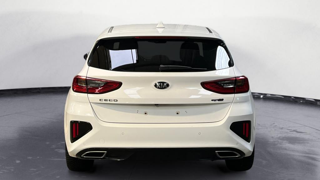 KIA CEED 1.4 T-GDI - 140 - Stop&Go  GT Line