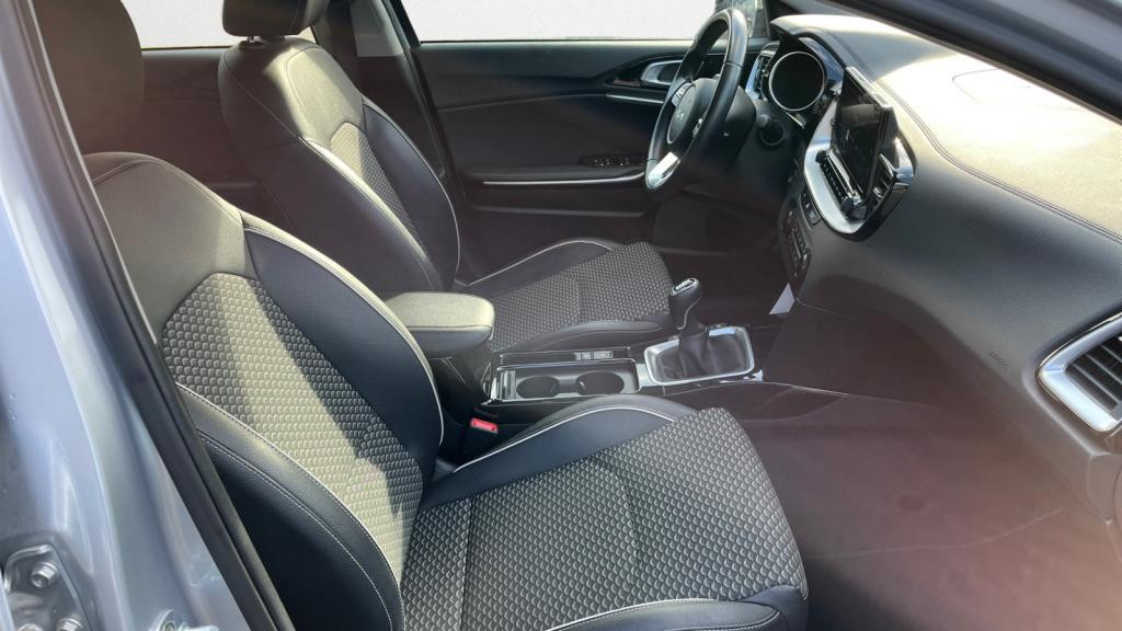 KIA CEE D Ceed SW 1.6 CRDi MHEV - 136 - SW III Active Business PHASE 2