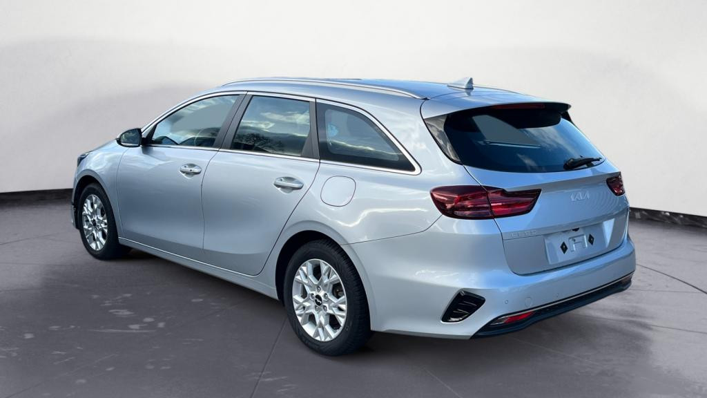 KIA CEE D Ceed SW 1.6 CRDi MHEV - 136 - SW III Active Business PHASE 2