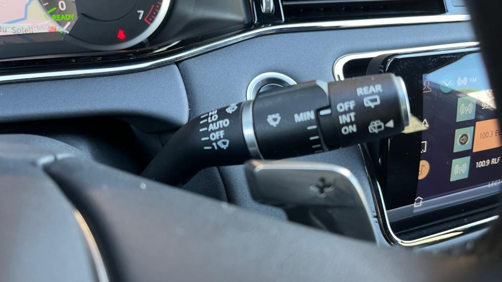 Nouvelle LAND ROVER RANGE ROVER EVOQUE 1.5 P300e - BVA  SE