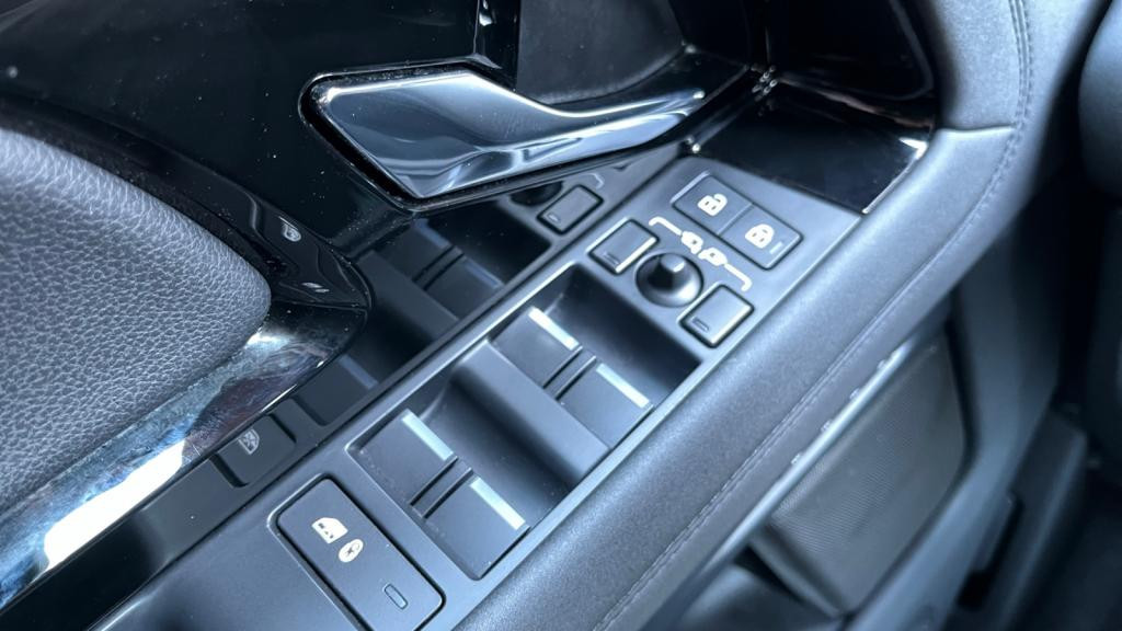 Nouvelle LAND ROVER RANGE ROVER EVOQUE 1.5 P300e - BVA  SE